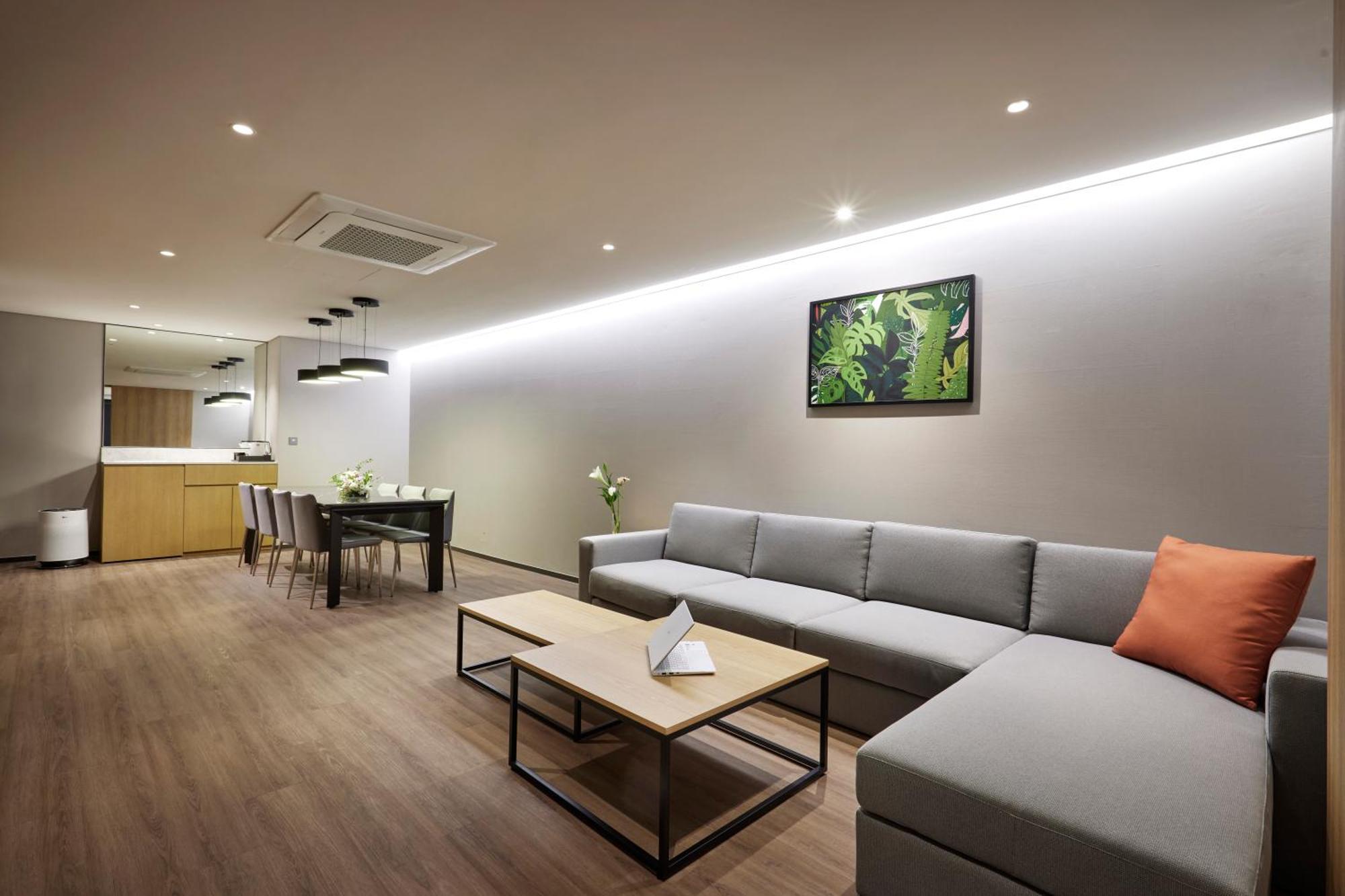 Hotel Interciti Теджън Екстериор снимка