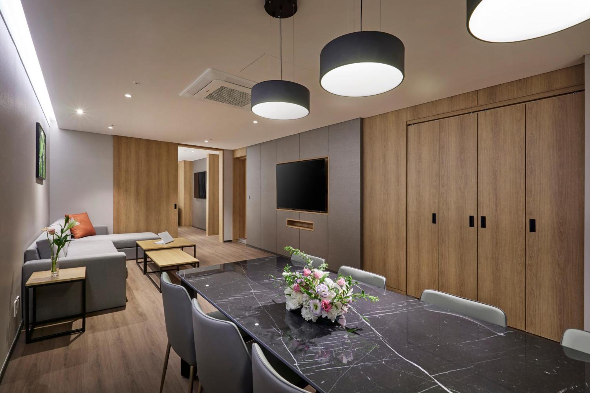 Hotel Interciti Теджън Екстериор снимка