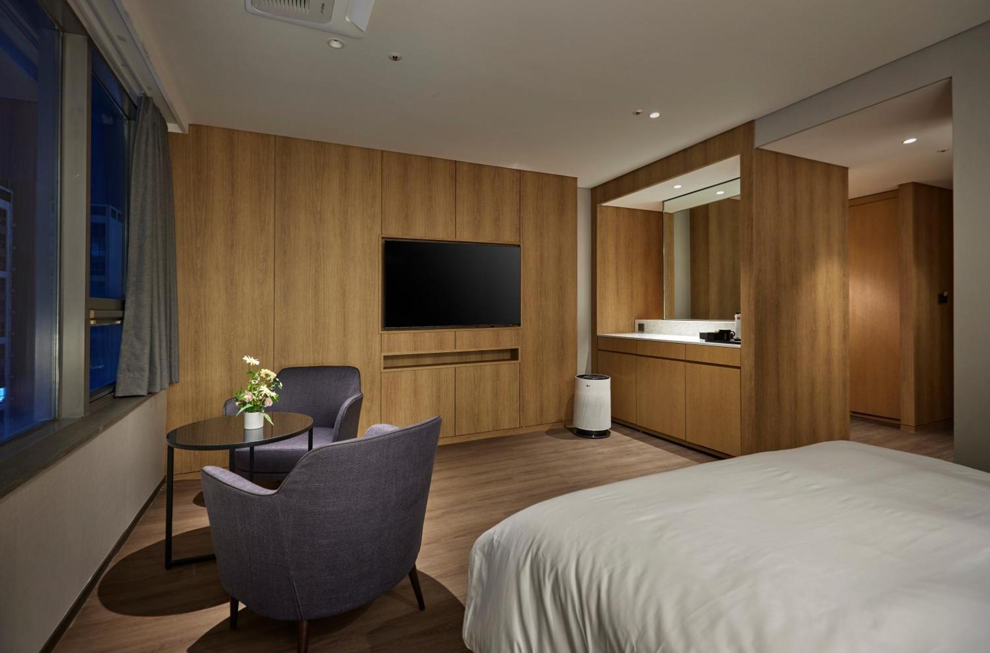 Hotel Interciti Теджън Екстериор снимка