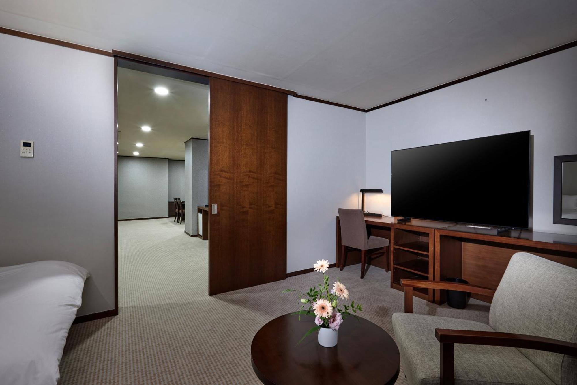 Hotel Interciti Теджън Екстериор снимка