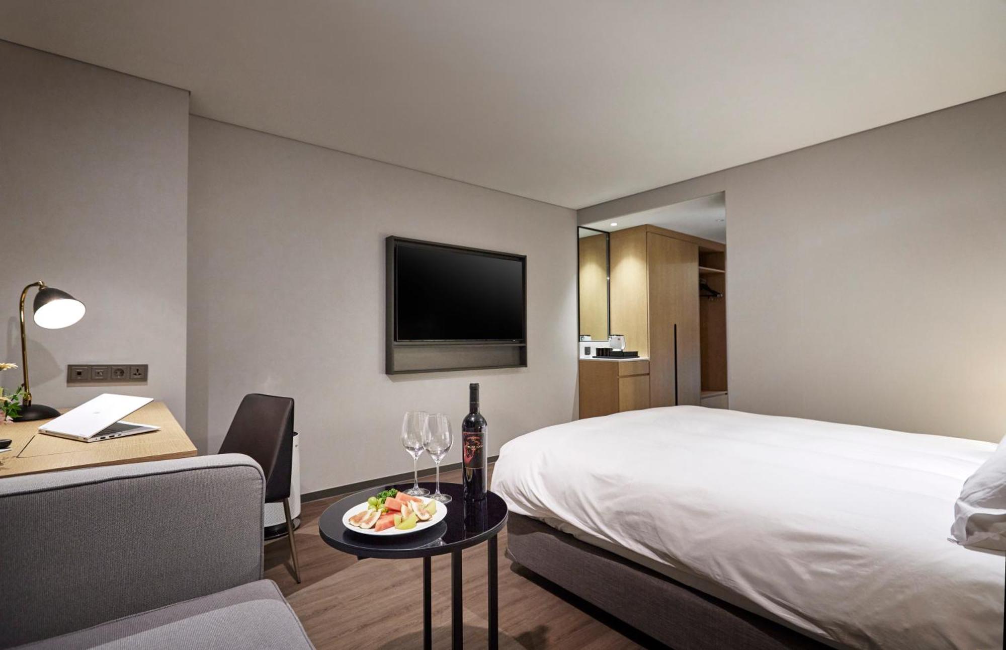 Hotel Interciti Теджън Екстериор снимка