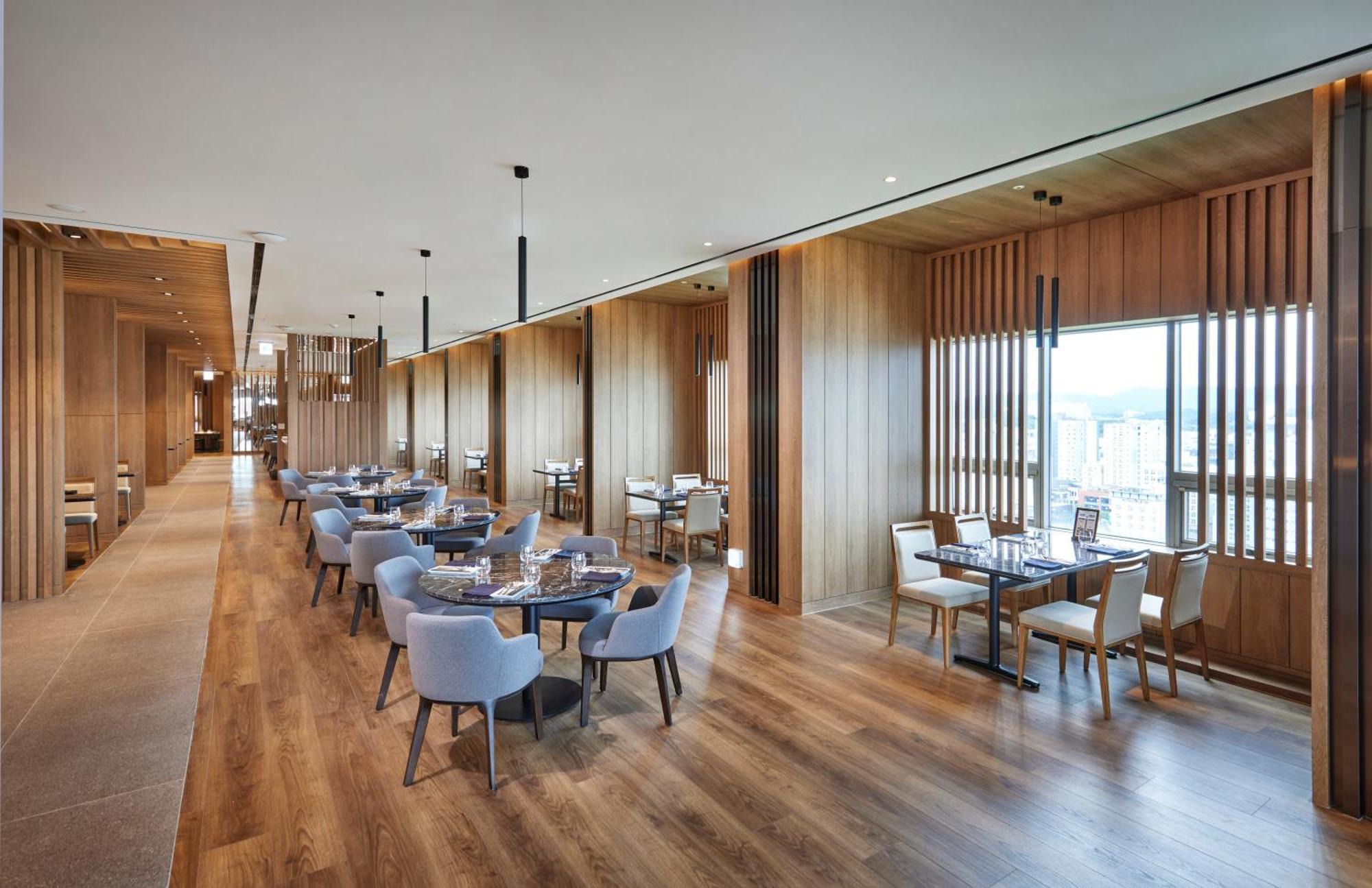 Hotel Interciti Теджън Екстериор снимка